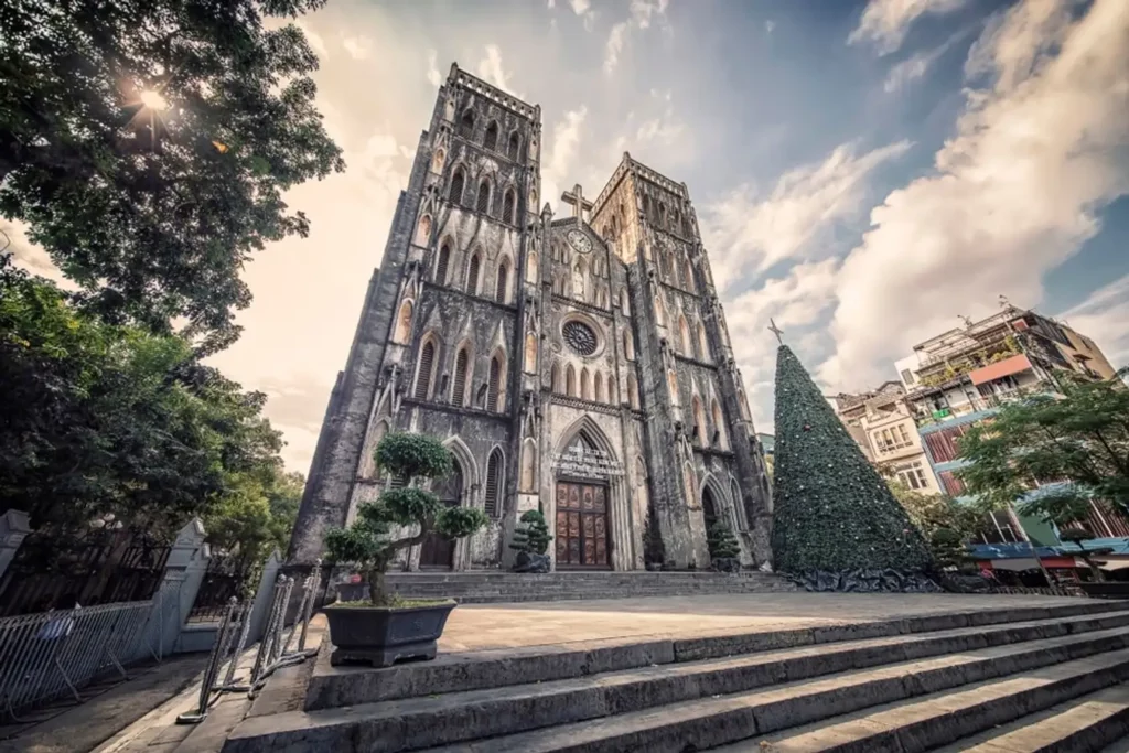 Nhà Thờ Lớn Hà Nội (St. Joseph’s Cathedral)